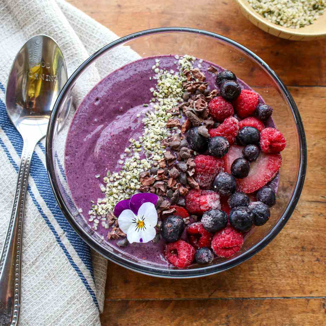 Dazzling Winter Berry Smoothie Bowl - Shop Well