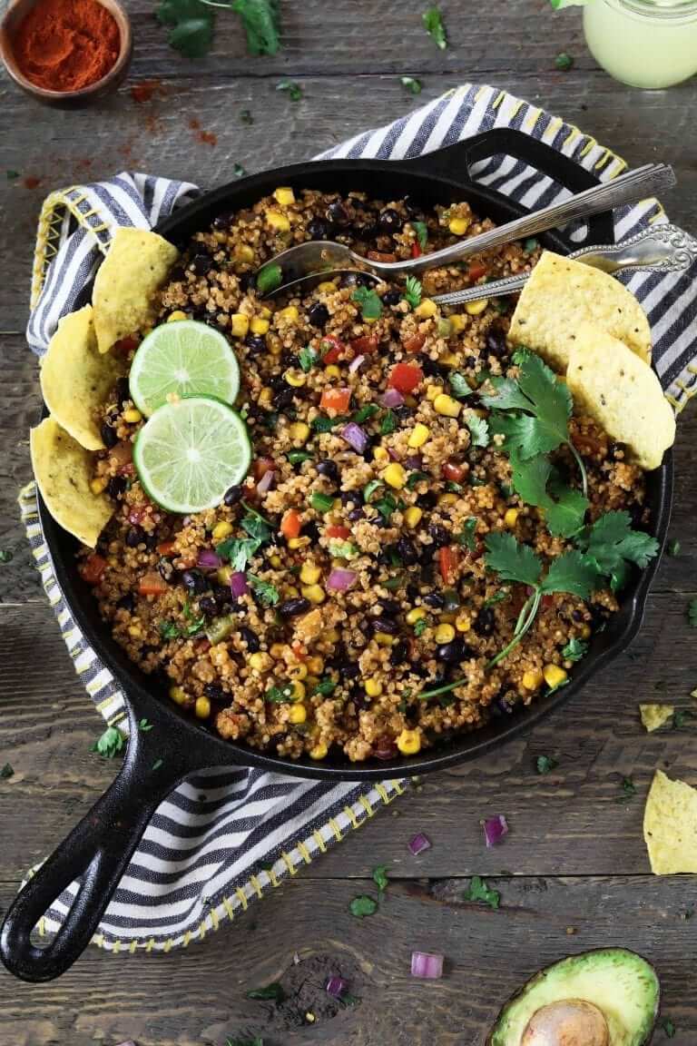 https://eadn-wc02-3894996.nxedge.io/wp-content/uploads/2019/03/one-pan-mexican-quinoa-2-768x1152.jpg