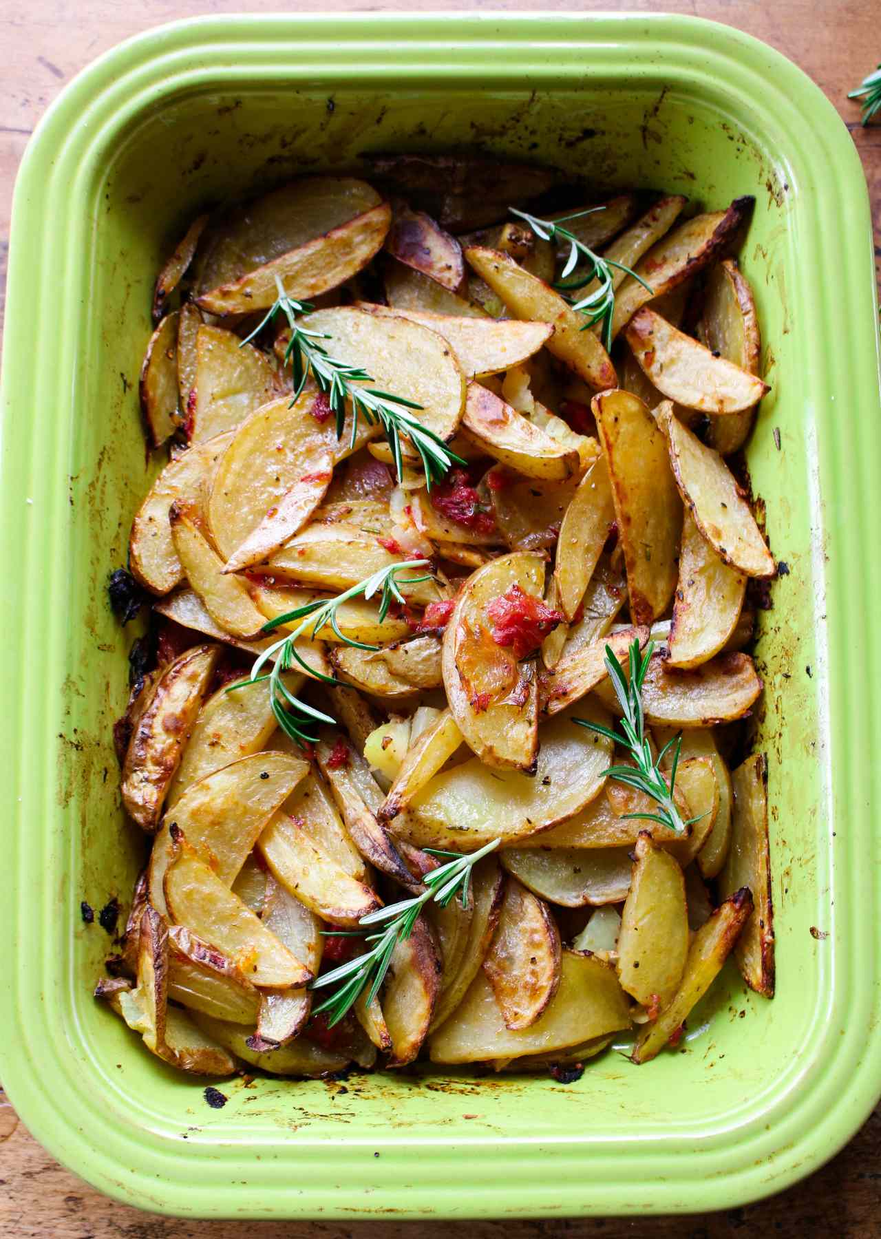 Roasted Rosemary Potatoes and Tomatoes